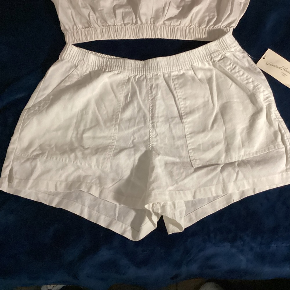 NWT Universal Threads Linen Blend White Shorts w/ Pockets size medium